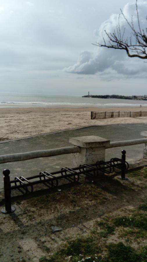 Apartament Les Pins Ensoleilles Saint-Georges-de-Didonne Zewnętrze zdjęcie